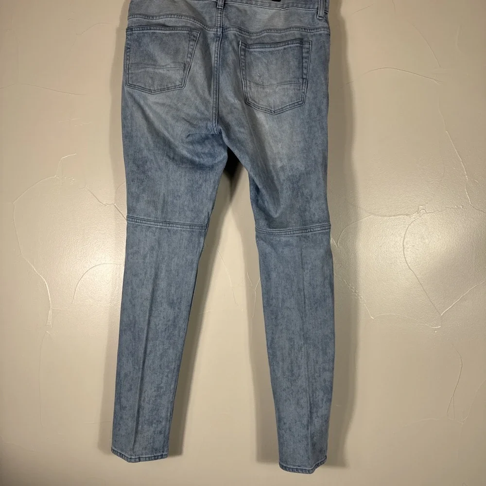 PacSun Jeans Men's Size 34 X 30 Stacked Skinny Distressed Light Wash